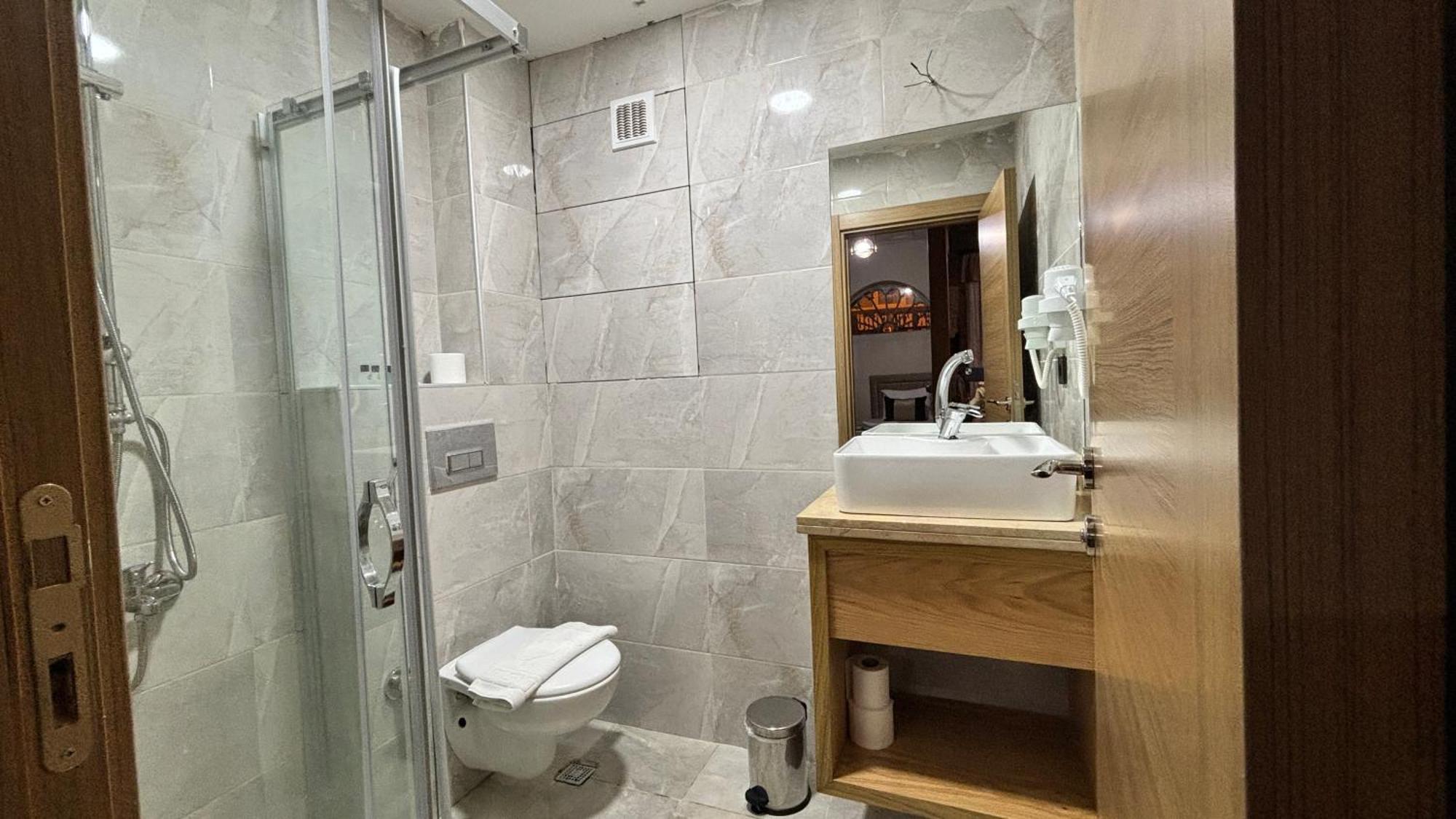 Besiktas Guest House Provincia di Istanbul Esterno foto