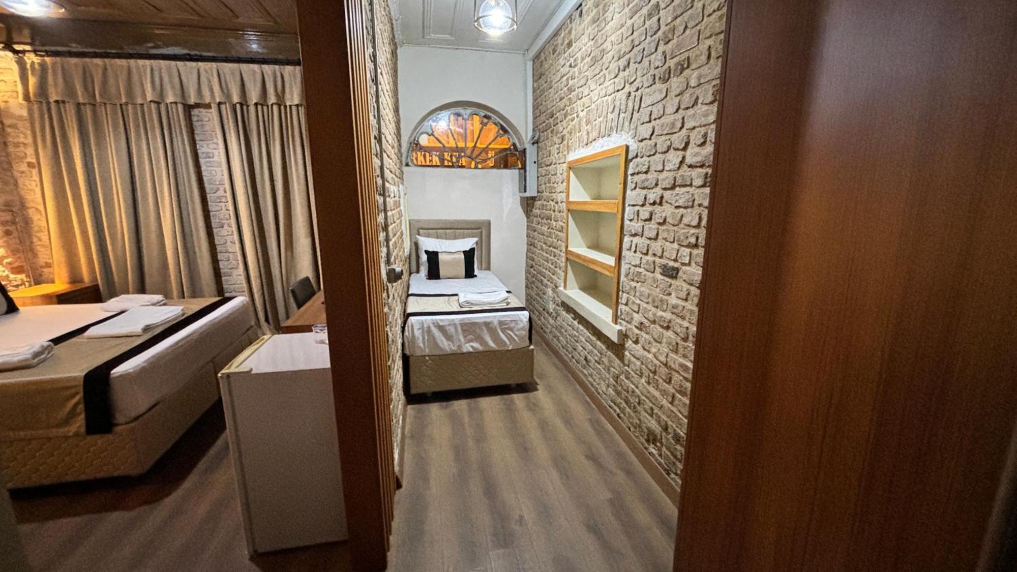 Besiktas Guest House Provincia di Istanbul Esterno foto